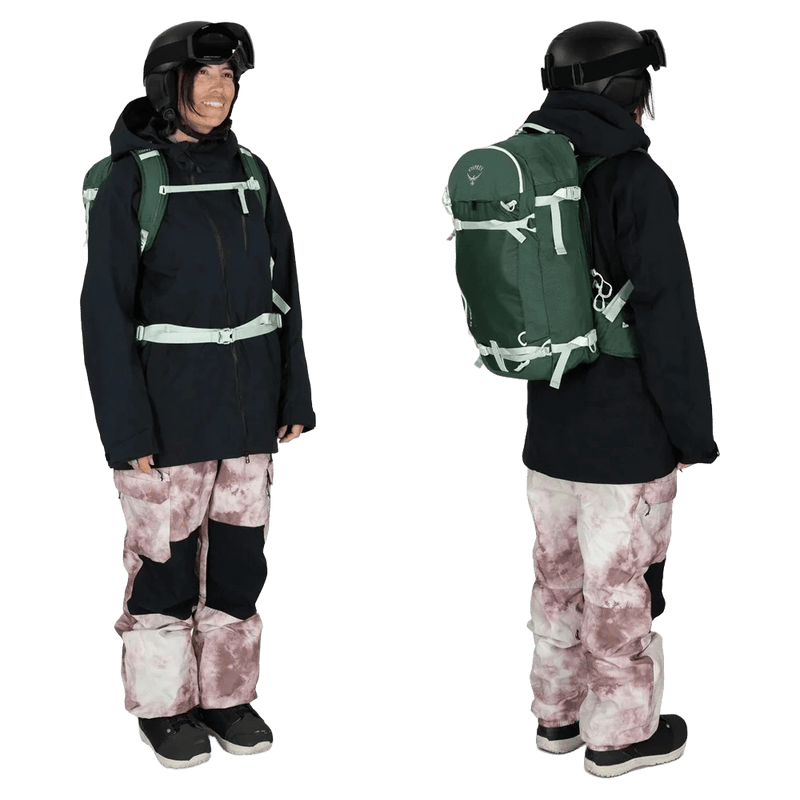 Additional view of the OSPREY Sopris 32L Tundra Green_Green Canopy Bags,  26/27 Unisex's model