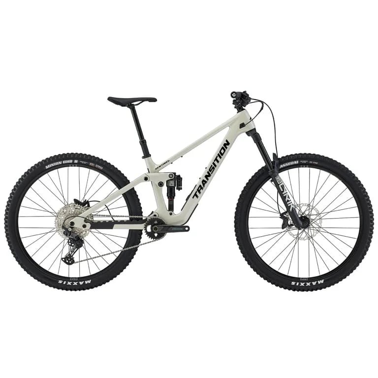 2025 Sentinel Carbon Complete Deore