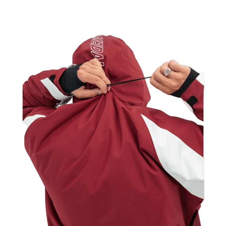 Beyond Medals Nostalgia 2L Snowboard Jacket