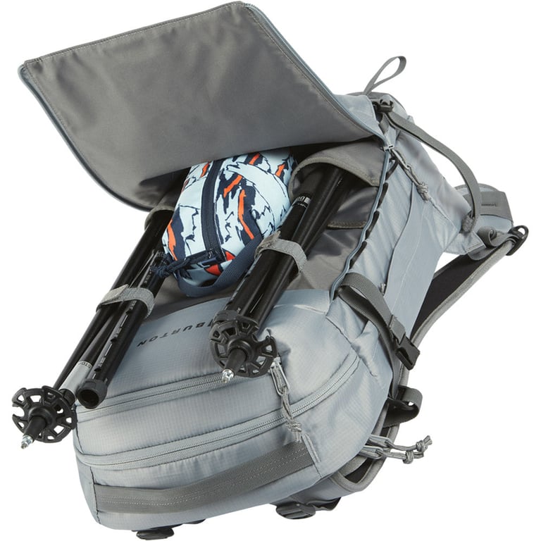 Panel view of the Burton Sidehill Backcountry Backpack in Sharkskin colourway, unisex's model