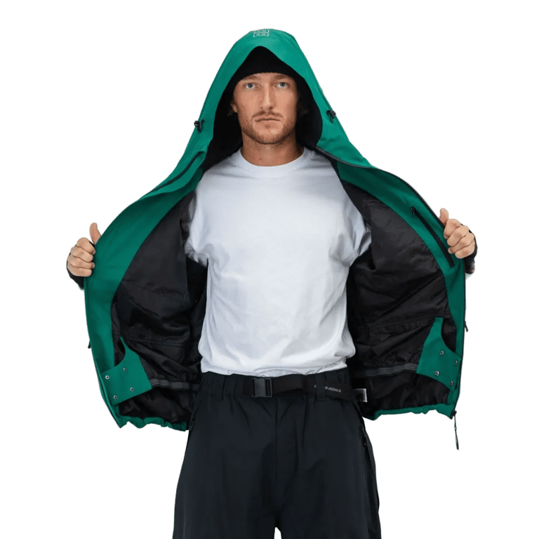 Beyond Medals Nostalgia 2L Snowboard Jacket