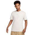 Sportswear Premium Essentials Tee