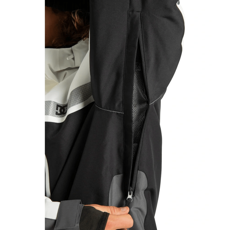 Basis Snowboard Jacket
