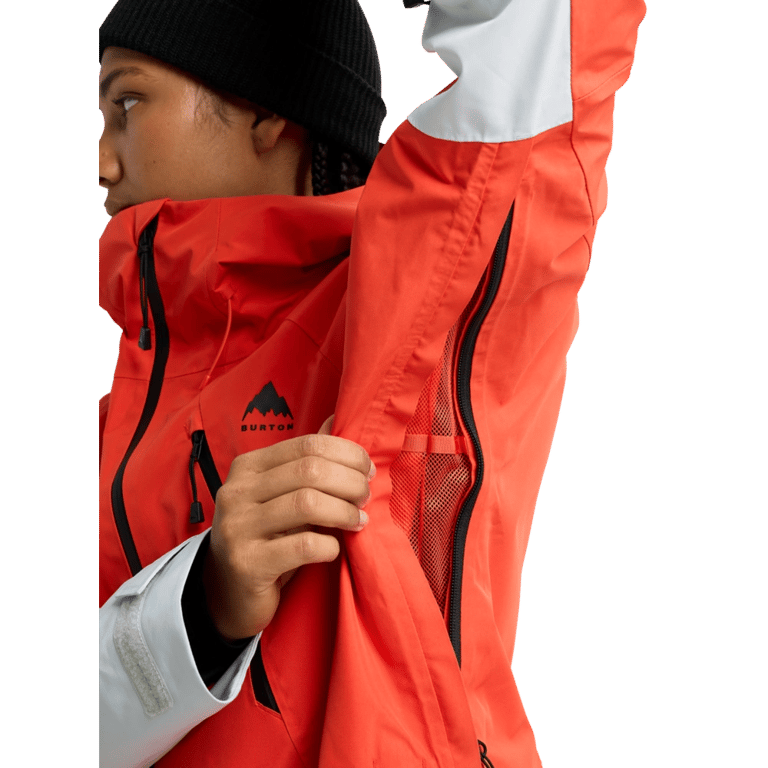 Reserve Gore-Tex Snowboard Jacket - Womens