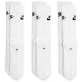 Sportswear Everyday Essential Crew Socks