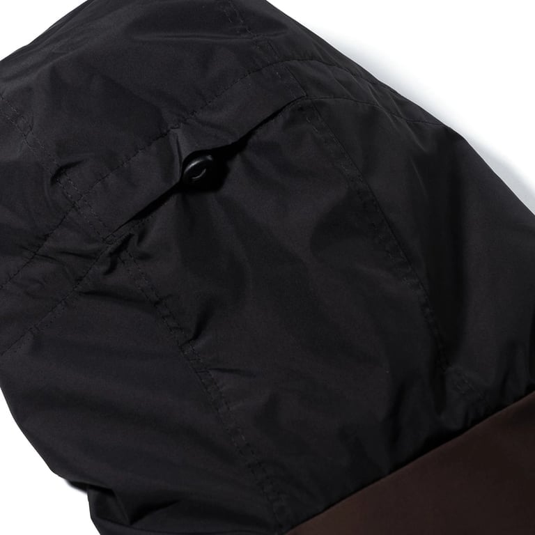Patched Utility Hooded Snowboard Jacket