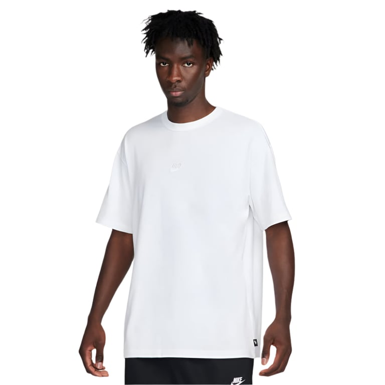 Sportswear Premium Essentials Tee