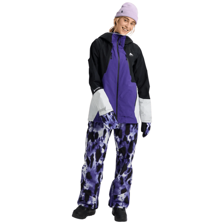 Reserve Gore-Tex Snowboard Jacket - Womens