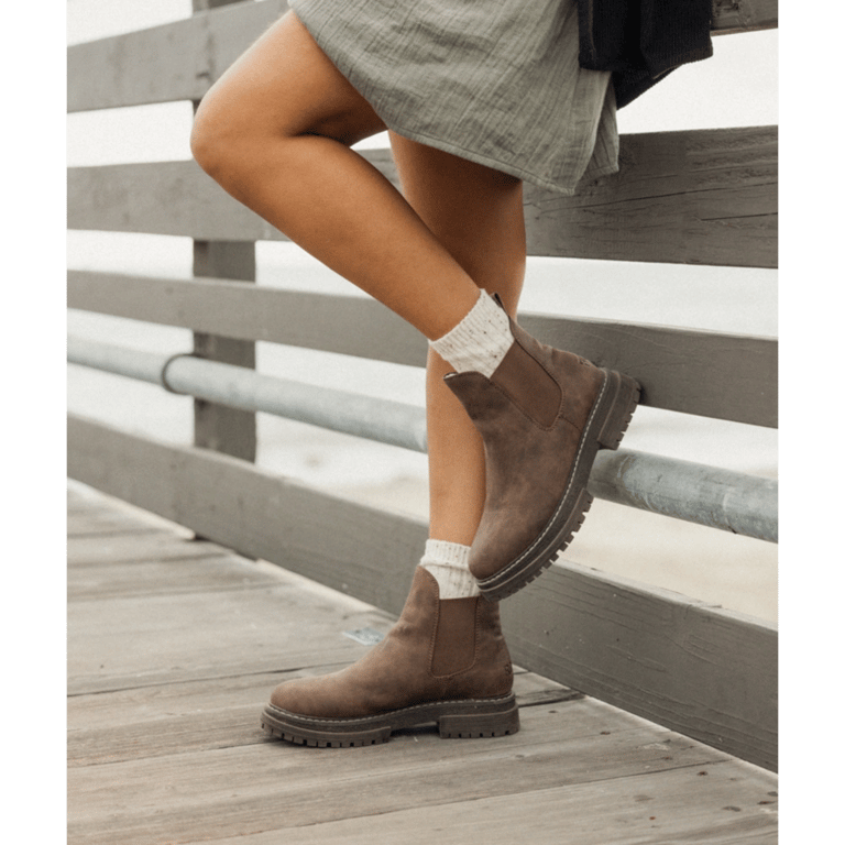 Lorena II Apres Boot - Womens