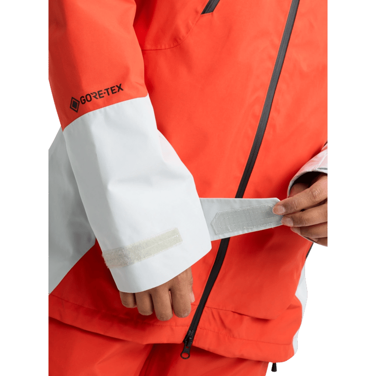 Reserve Gore-Tex Snowboard Jacket - Womens