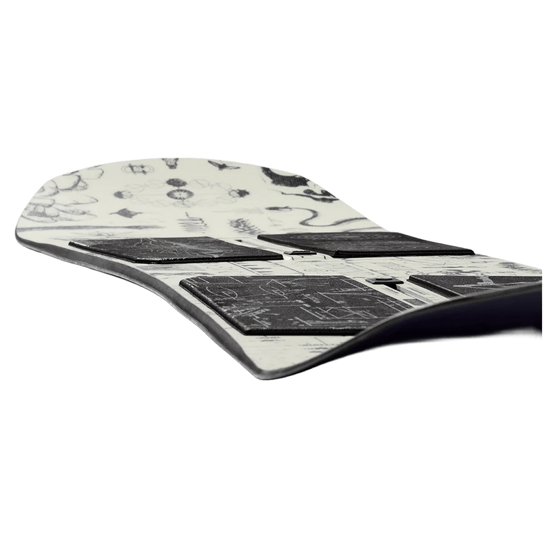 Camber view of the Burton Rewind Zine Snowboard,  26/27 unisex's model